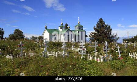 Die heilige Verklärung unseres Herrn Russisch-orthodoxe Kirche und Friedhof in Ninilchik, Kenai-Halbinsel Stockfoto