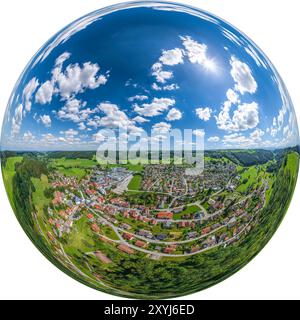 Blick auf das östliche Günztal rund um Ronsberg im Allgäu Stockfoto