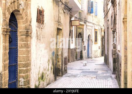 Gasse in einer marokkanischen Stadt Stockfoto