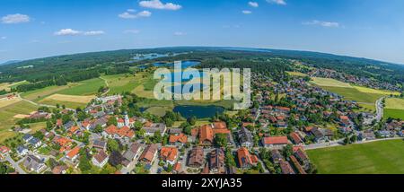 Panoramablick über die Osterseen bei Iffeldorf im bayerischen Oberland Stockfoto