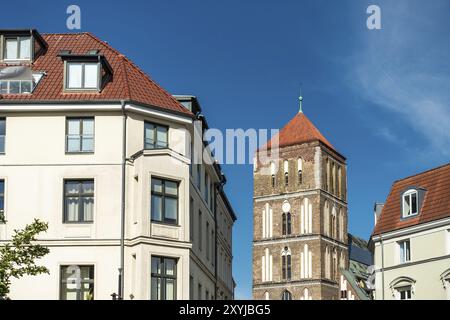 Blick auf die östliche Altstadt von Rostock Stockfoto