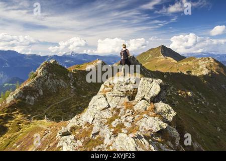 Felsige Landschaft mit Blick auf das Wiedersberger Horn, die Kitzbühel Alpen, Österreich, Europa Stockfoto