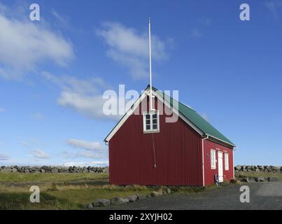 Typisches Haus mit Wellblechfassade in Island Stockfoto