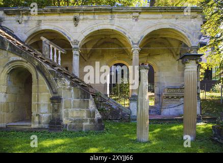 Lusthausruine Stuttgart im mittleren Schlosspark, Schlosspark, Treppe des ehemaligen Renaissancebaus, erbaut von Georg Beer im 16. Jahrhundert Stockfoto