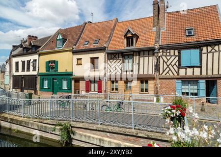 Traditionelle Fachwerkhäuser im Viertel Saint Leu in Amiens, Picardie, Frankreich Stockfoto
