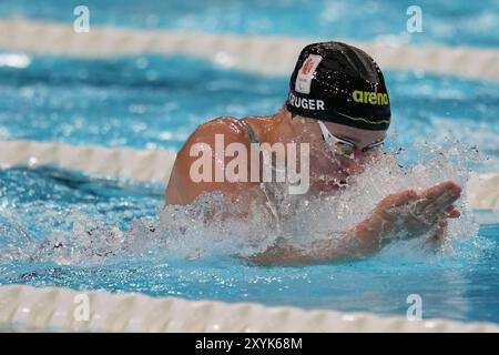 Nanterre, Frankreich. 30. August 2024. NANTERRE, FRANKREICH - AUGUST 30: Teilnahme am 100-m-Brustschlag der Frauen - Vorläufe am 2. Tag des Para Schwimmens - Paralympische Sommerspiele 2024 in Paris La Defense Arena am 30. August 2024 in Nanterre, Frankreich. (Foto von Patrick Goosen/BSR Agency) Credit: BSR Agency/Alamy Live News Stockfoto