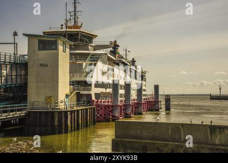 Horntje, Texel, Niederlande. August 2021. Anlegeplatz für die Fähre zwischen den Helder und der Insel Texel. Stockfoto