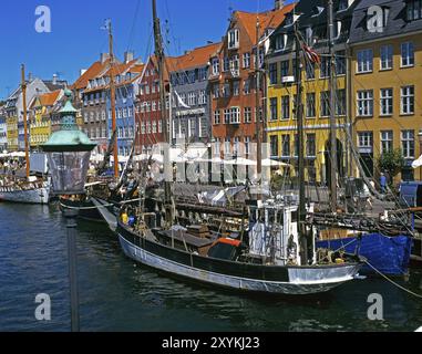 Dänemark, Kopenhagen, Nyhavn-Kanal, Panorama, historische Holzschiffe, Hamburg, Hamburg, Bundesrepublik Deutschland, Europa Stockfoto