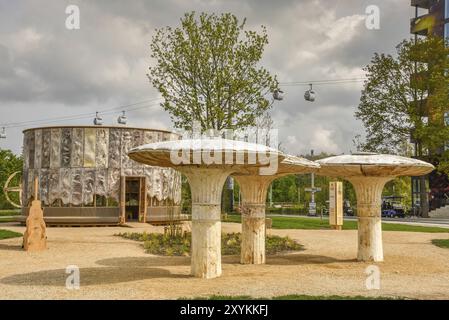 Almere, Niederlande, Mai 2022. Riesenpilze auf der Floriade Expo 2022 in Almere Stockfoto