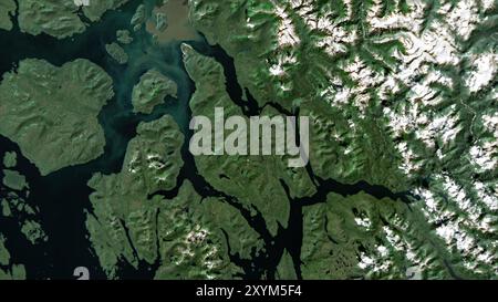 Wrangell Island in den Küstengewässern von Südost-Alaska und British Columbia auf einem Satellitenbild, das am 29. Juli 2023 aufgenommen wurde Stockfoto