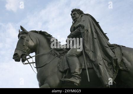 Reiterstatue auf dem Platz der Republik in Weimar Stockfoto