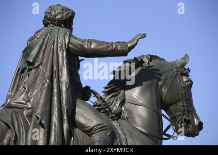 Reiterstatue auf dem Platz der Republik in Weimar Stockfoto