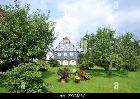 Obercunnersdorf, Museumsdorf in der Gemeinde Kottmar, in Sachsen, Umgebindehaus in der Oberlausitz im Museumsdorf, typische Umgebinde Stockfoto