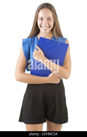 Junge Frau mit Notebooks auf dem Arm, isoliert in weiß Stockfoto