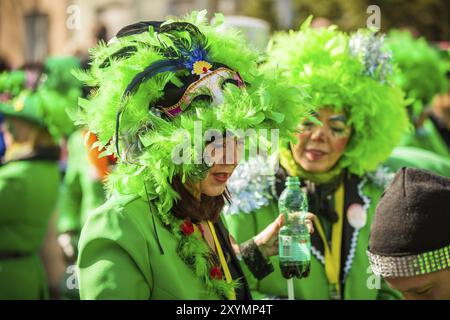 KÖLN, DEUTSCHLAND, 04. März: Teilnehmer der Karnevalsparade am 04. März 2014 in Köln, Deutschland, Europa Stockfoto
