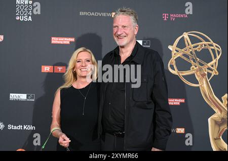 Produzent Michael Souvignier und Moderatorin Claudia Kleinert kommt zur Abendveranstaltung anlässlich der Kölner Jurysitzung zum internationalen Emmy Award 2024 - Halbfinalrunde der Jury des internationalen Emmy Awards auf Schloss Arff *** Produzent Michael Souvignier und Moderatorin Claudia Kleinert nehmen an der Abendveranstaltung anlässlich der Kölner Jurysitzung für den internationalen Emmy Award 2024 Teil Stockfoto