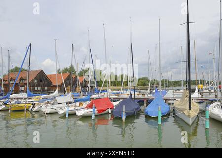 Bootshaeuser am Ammersee. Bootshäuser am Ammersee Stockfoto