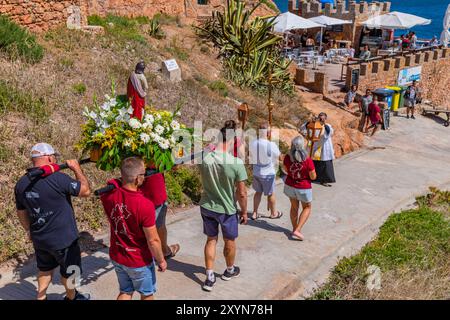 Berlenga Island, Portugal: 22. Juni 2024: Festival zu Ehren des heiligen Johannes des Täufers auf der Insel Berlenga, Peniche. Portugal Stockfoto