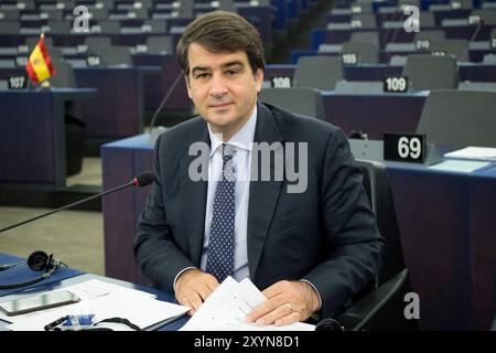 Strasburgo, Francia. November 2019. Foto Roberto Monaldo/LaPresse27-11-2019 Strasburgo Politica Sessione plenaria del Parlamento Europeo - Voto sulla Commissione von der Leyen Nella foto Raffaele Fitto Foto Roberto Monaldo/LaPresse 27-11-2019 Straßburg (Frankreich) Plenarsitzung des Europäischen Parlaments - Abstimmung über von der Leyen Kommission im Bild Raffaele Fitto Credit: LaPresse/Alamy Live News Stockfoto