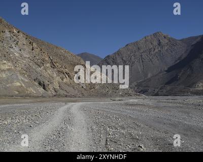 Straße von Jomosom nach Muktinath Stockfoto