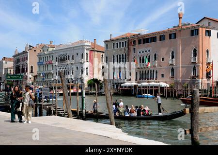 Venedig/Itlay/29. Mai 2024/ .tägliches und geschäftliches Leben in der Stadt Venedig italien (Foto: Francis Joseph Dean/Dean Pictures) (nicht für kommerzielle Zwecke) Stockfoto