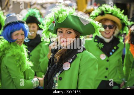 KÖLN, DEUTSCHLAND, 04. März: Teilnehmer der Karnevalsparade am 04. März 2014 in Köln, Deutschland, Europa Stockfoto