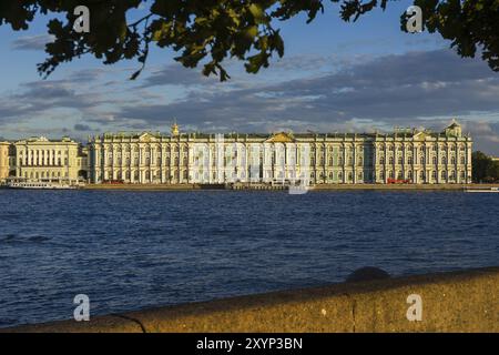 Der Winterpalast, Teil der Eremitage in Sankt Petersburg Stockfoto