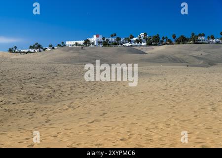 Playa del Ingles am Rande der Dünen von Maspalomas Stockfoto