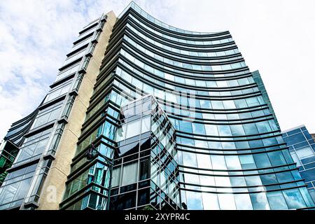 Takeda Pharmaceutical Company, flacher Blick auf das Gebäude außerhalb von Cambridge, Massachusetts, USA Stockfoto