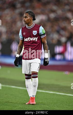 LONDON, ENGLAND - 28. AUGUST: Crysencio Summerville während des Carabao Cup-Spiels zwischen West Ham United und AFC Bournemouth in London Sta Stockfoto