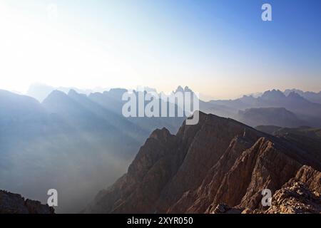 Erste Sonnenstrahlen Stockfoto