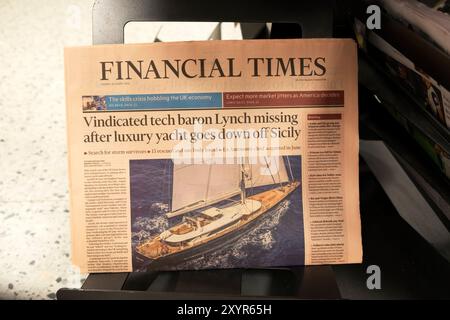 „Vindicated Tech Baron Lynch missing After Luxury Yacht goes down off Sizilily“ Italien FT Financial Times Titelzeile der Tageszeitung 20 August 2024 UK Stockfoto