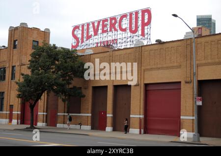 New York, Usa. August 2024. Silvercup Studios werden in Long Island City, Queens, New York City, gesehen. (Foto: Jimin Kim/SOPA Images/SIPA USA) Credit: SIPA USA/Alamy Live News Stockfoto