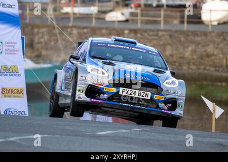 Aberystwyth, Dyfed, Großbritannien. 30. August 2024. 2024 FIA European Rally Championship Day 1; Fahrer Matt Edwards und Beifahrer David Moynihan in ihren Ford Fiesta Mk II Tackle Stage 1 und 2 der Rallye in Aberystwyth Credit: Action Plus Sports/Alamy Live News Stockfoto