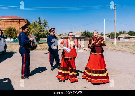 Don Kosaken Folk Ensemble in Tsimlyansk, Russland, 20. August 2024 Stockfoto