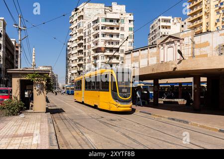 Al RAML Station, Straßenbahn (Straßenbahn) im Stadtzentrum, Alexandria, Ägypten, Nordafrika, Afrika Stockfoto