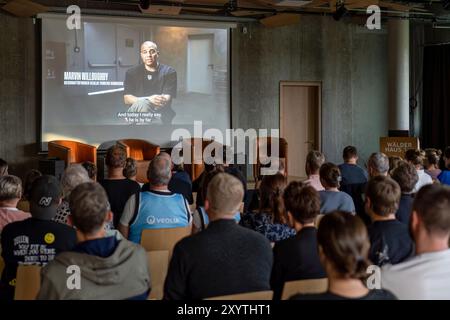 Hamburg, Deutschland. 30. August 2024. Premiere der Dokumentation, GER, Veolia Hamburg Towers Watchparty, Dokumentation Premiere 30.08.2024 Foto: Eibner-Pressefoto/Max Vincen Credit: dpa/Alamy Live News Stockfoto