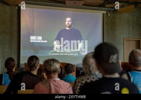 Hamburg, Deutschland. 30. August 2024. Premiere der Dokumentation, GER, Veolia Hamburg Towers Watchparty, Dokumentation Premiere 30.08.2024 Foto: Eibner-Pressefoto/Max Vincen Credit: dpa/Alamy Live News Stockfoto