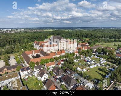 Aus der Vogelperspektive auf die Klosteranlage Wiblingen, ehemalige Benediktinerabtei, dann Burg und Kaserne, Ulm, Baden-Württemberg, Deutschland, Europa Stockfoto