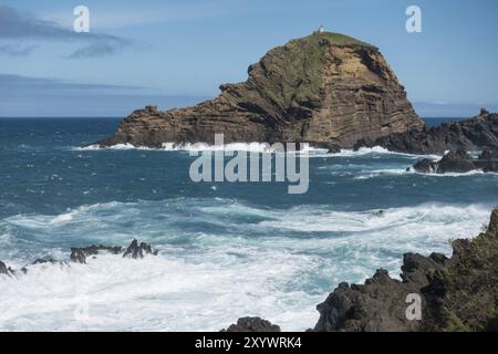 Mole Insel in Porto Moniz auf Madeira Stockfoto