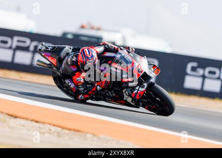 Motorland Aragonien, Aragonien, Spanien. 31. August 2024. 2024 MotoGP von Aragon, Qualifikationstag; Nummer 12 des Aprilia Racing-Fahrers Maverick Vinales während der Qualifikation bei der Aragon MotoGP Credit: Action Plus Sports/Alamy Live News Stockfoto