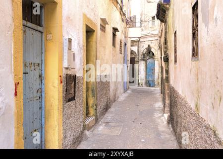 Gasse in einer marokkanischen Stadt Stockfoto