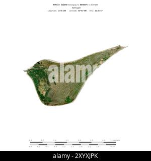 Die Insel Anholt im Kattegat, das zu Dänemark gehört, wurde auf einem Satellitenbild vom 2. Juni 2024 mit Entfernungsskala isoliert Stockfoto