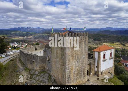 Belmonte City Castle Drohne Luftaufnahme in Portugal Stockfoto