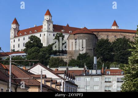 Slowakei, Bratislava, Hauptstadt, Schloss Bratislava auf einem Hügel, Europa Stockfoto