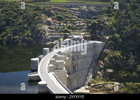 Foz Tua Damm barragem Fluss in Portugal Stockfoto