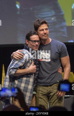 BONN, 19. MAI 2018: James Callis und Tahmoh Penikett auf der FedCon 27, einer viertägigen Science-fiction-Fankonvention Stockfoto