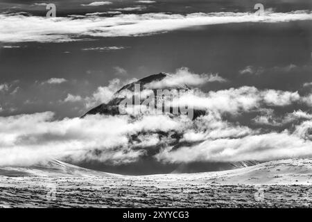 Blick auf Mount NIAC, Sarek Nationalpark, Laponia Weltkulturerbe, Norrbotten, Lappland, Schweden, Mai 2017, Europa Stockfoto