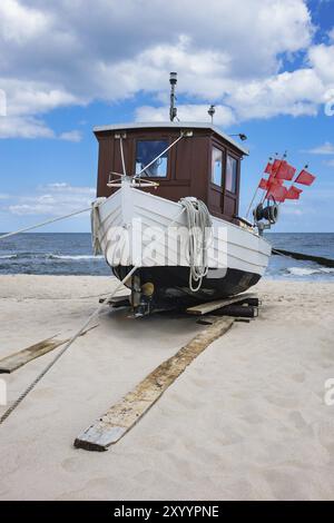 Ein Fischerboot in Koserow auf der Insel Usedom Stockfoto