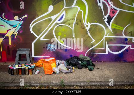 Graffiti-Künstler kreieren Streetart-Stücke im The Southend City Jam 2024, Essex © Clarissa Debenham (Film Free Photography) / Alamy Stockfoto